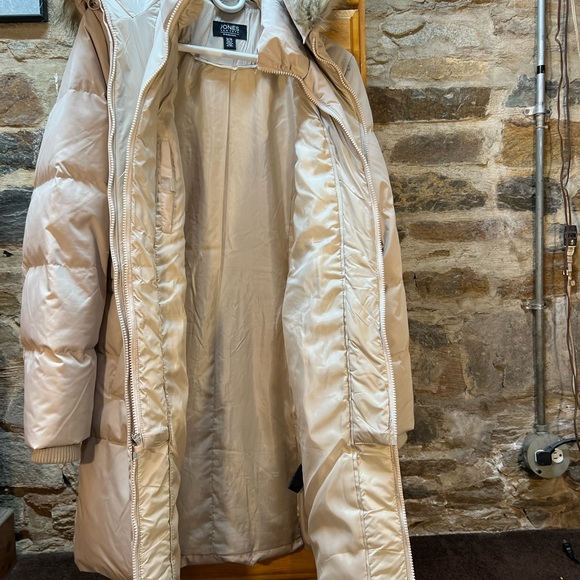 Jones New York Signature Collection Gold Fur Hooded Coat - Picture 3 of 4